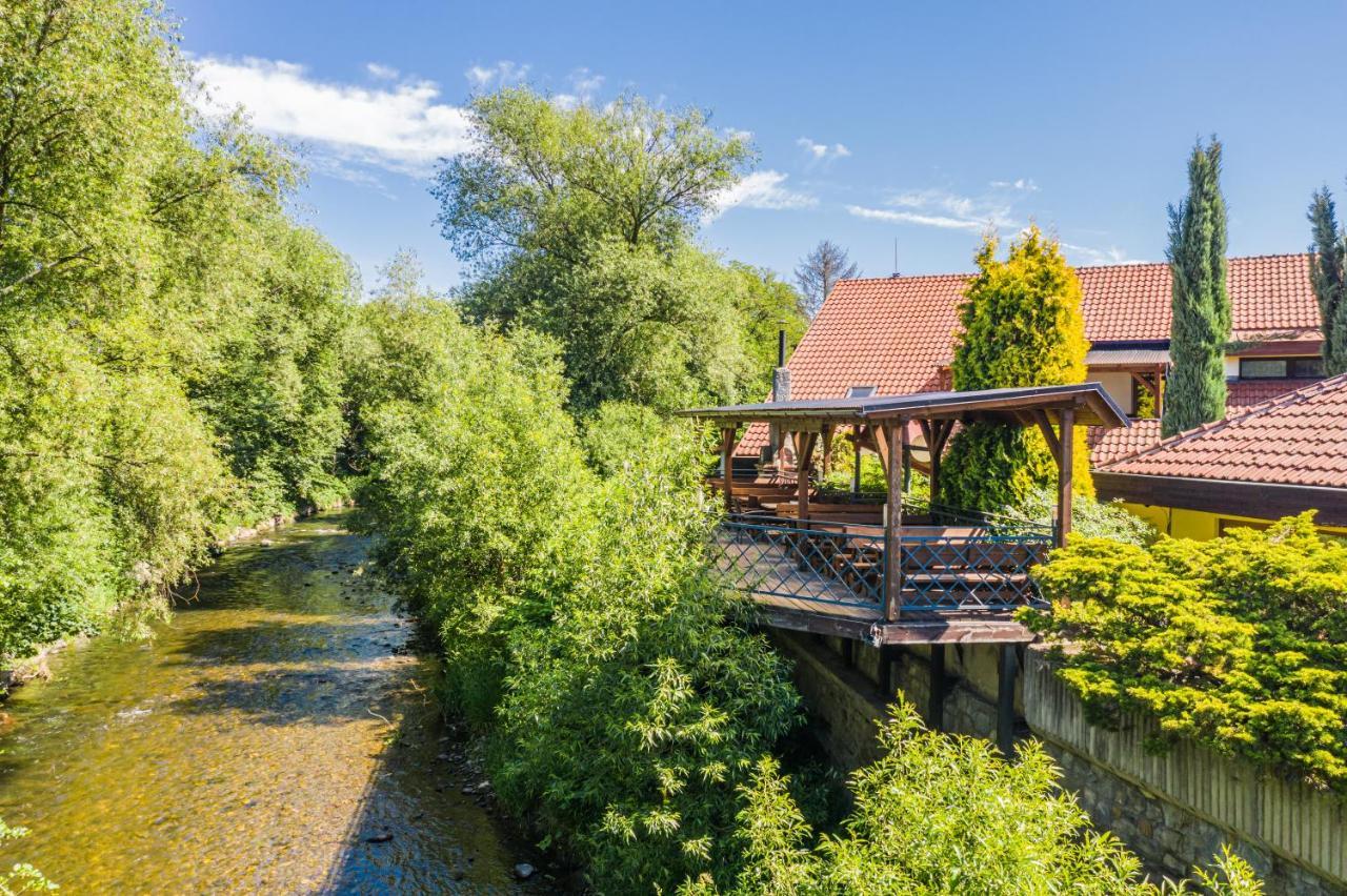 Penzion U Jirsáka Vikýřovice Bagian luar foto